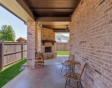 7621 Glenwood Springs Lane - Photo Thumbnail 7