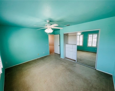 27530 Sierra Madre Drive - Photo Thumbnail 41