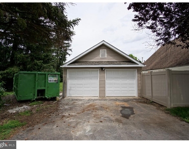 62 Waterloo Ave - Photo Thumbnail 14