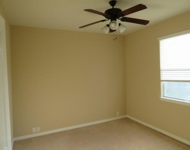 2602 Pittsford Street - Photo Thumbnail 10