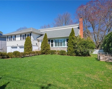 221 Mamaroneck Road - Photo Thumbnail 15