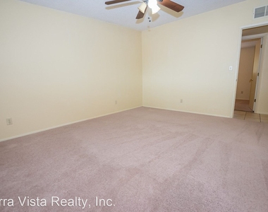 2933 Meadowlark Dr - Photo Thumbnail 23