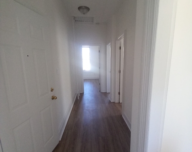 1743 Taylor Avenue - Photo Thumbnail 2