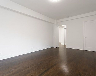 E 50th and 1st - Photo Thumbnail 4