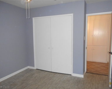 1301 Winwood Street - Photo Thumbnail 21