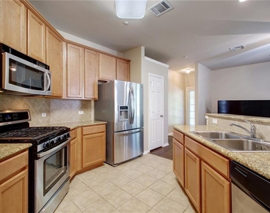 1310 W Parmer Ln - Photo Thumbnail 9