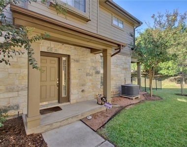 1310 W Parmer Ln - Photo Thumbnail 1