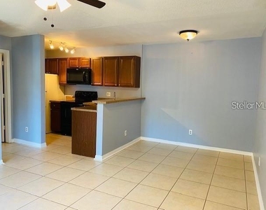 6004 Westgate Drive - Photo Thumbnail 5