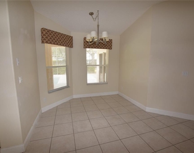 12649 Lake Ridge Circle - Photo Thumbnail 10