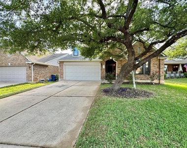 1313 Horseshoe Ranch Dr - Photo Thumbnail 2