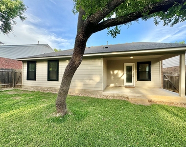 1313 Horseshoe Ranch Dr - Photo Thumbnail 35