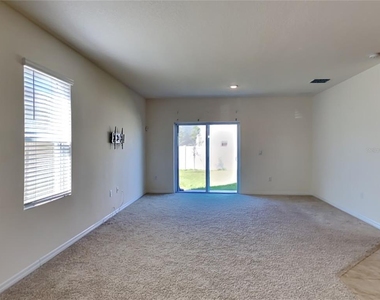 1800 Post Oak Drive - Photo Thumbnail 4