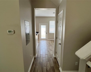 8528 Danforth Drive - Photo Thumbnail 13