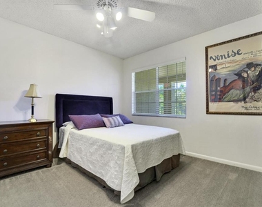 2690 Coral Landings Boulevard - Photo Thumbnail 7