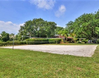 2690 Coral Landings Boulevard - Photo Thumbnail 17