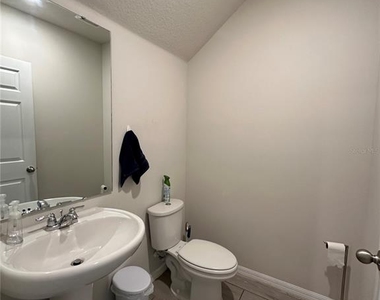 1405 Prairie Meadows Way - Photo Thumbnail 12