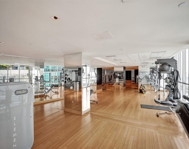 900 Biscayne Blvd - Photo Thumbnail 29