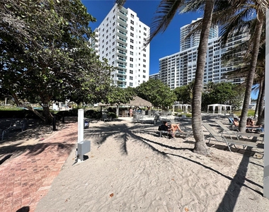 3000 S Ocean Dr - Photo Thumbnail 5