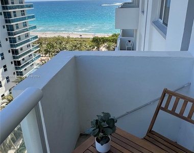 9195 Collins Ave - Photo Thumbnail 0