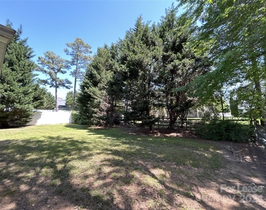 443 Riverwalk Drive Nw - Photo Thumbnail 12