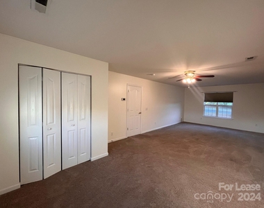 17508 Westmill Lane - Photo Thumbnail 15