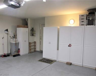 4981 Vincitor Street - Photo Thumbnail 9