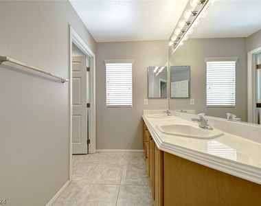 6154 Sugartree Avenue - Photo Thumbnail 21