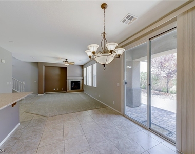 6154 Sugartree Avenue - Photo Thumbnail 7