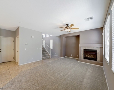 6154 Sugartree Avenue - Photo Thumbnail 3