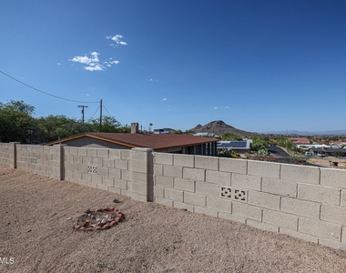 1740 E Camino Del Santo -- - Photo Thumbnail 28