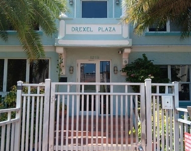 1218 Drexel Ave - Photo Thumbnail 0