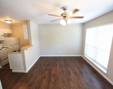 5124 Live Oak Street - Photo Thumbnail 8