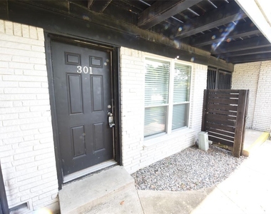 5124 Live Oak Street - Photo Thumbnail 6