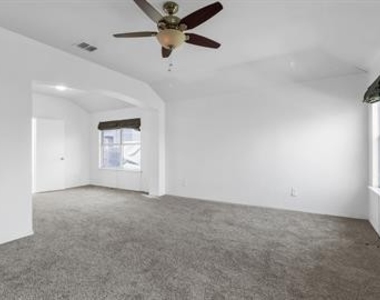 1209 Cardinal Way - Photo Thumbnail 8