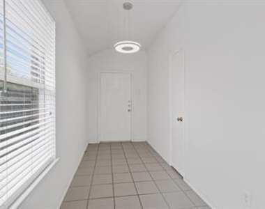 1209 Cardinal Way - Photo Thumbnail 2