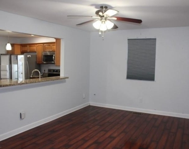 2455 Ambler Avenue - Photo Thumbnail 2