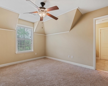 4435 Chestnut Hill Drive - Photo Thumbnail 21