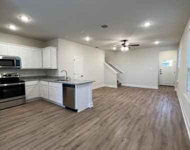 7617 Agave Bend - Photo Thumbnail 5