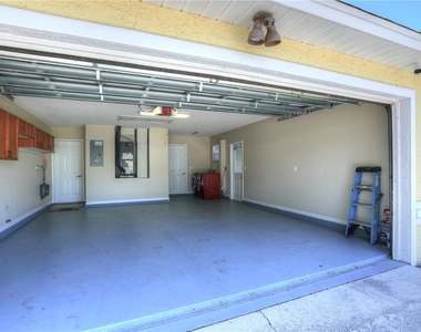 482 Memorial Avenue - Photo Thumbnail 26