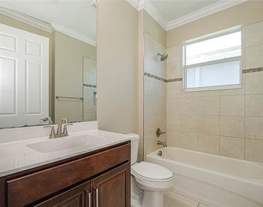 2529 Bella Vista Circle - Photo Thumbnail 25