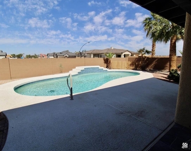 10614 S Del Vista Dr - Photo Thumbnail 19