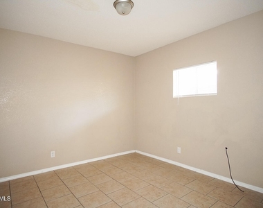 8604 Lawson Street - Photo Thumbnail 7