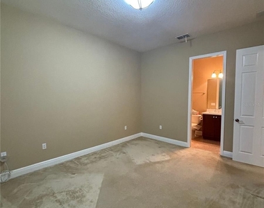 637 Tapatio Lane - Photo Thumbnail 30