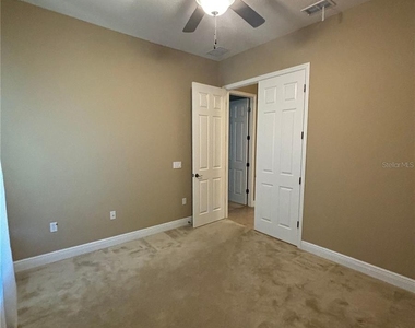 637 Tapatio Lane - Photo Thumbnail 35