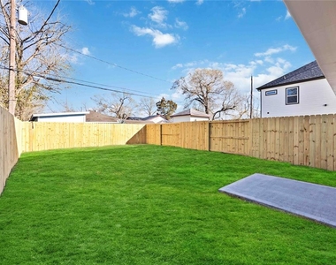 5421 Southlea Street - Photo Thumbnail 34