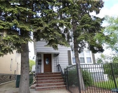 823 Anderson Avenue - Photo Thumbnail 0