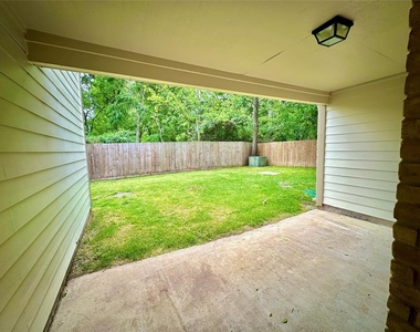 13514 Cedar Point Drive - Photo Thumbnail 21