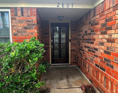 2807 Bowden Court - Photo Thumbnail 2