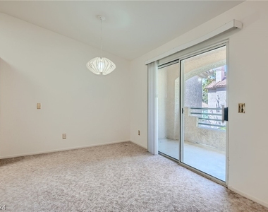 5415 W Harmon Avenue - Photo Thumbnail 5