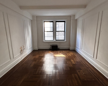 25 West 68th Street - Photo Thumbnail 0